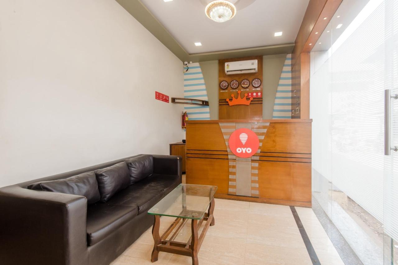 Fabexpress Bently Palace Mumbai Exterior photo